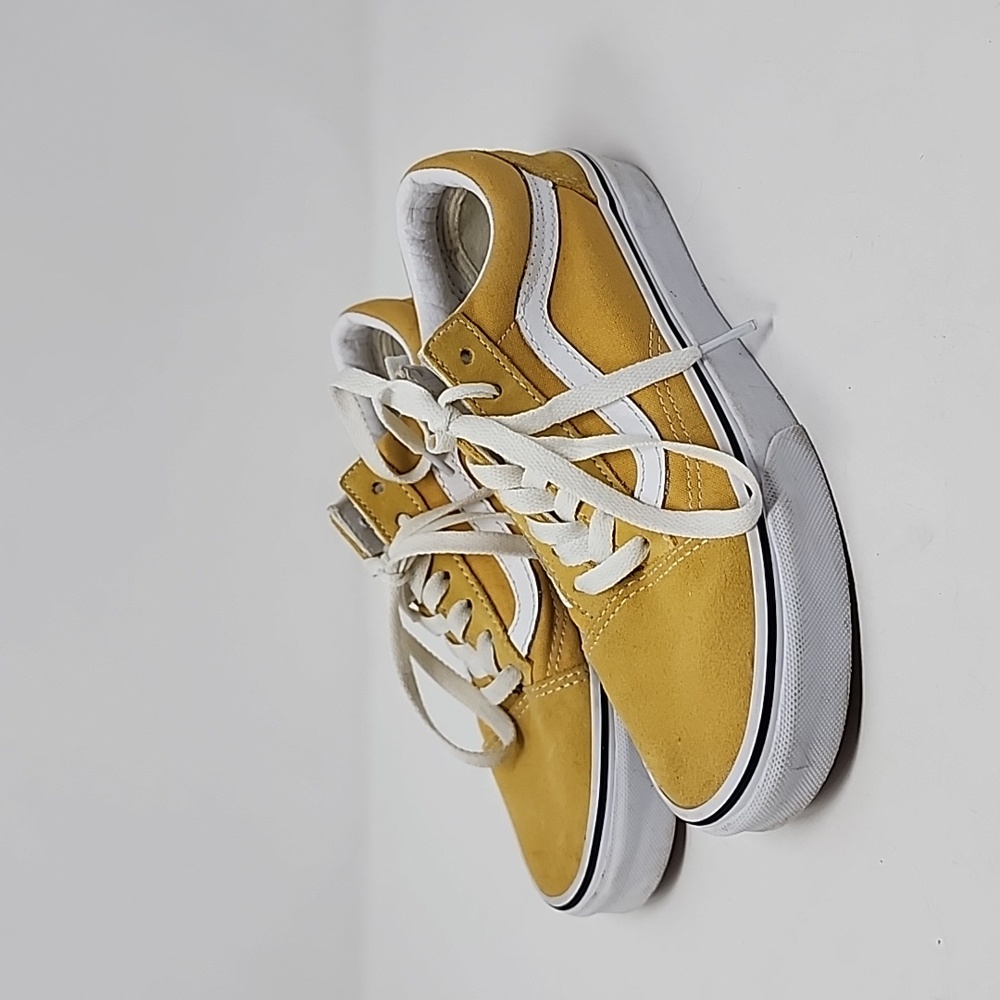 Vans Unisex Yellow Suede Low Top Sneakers Men 4.5 Women 6